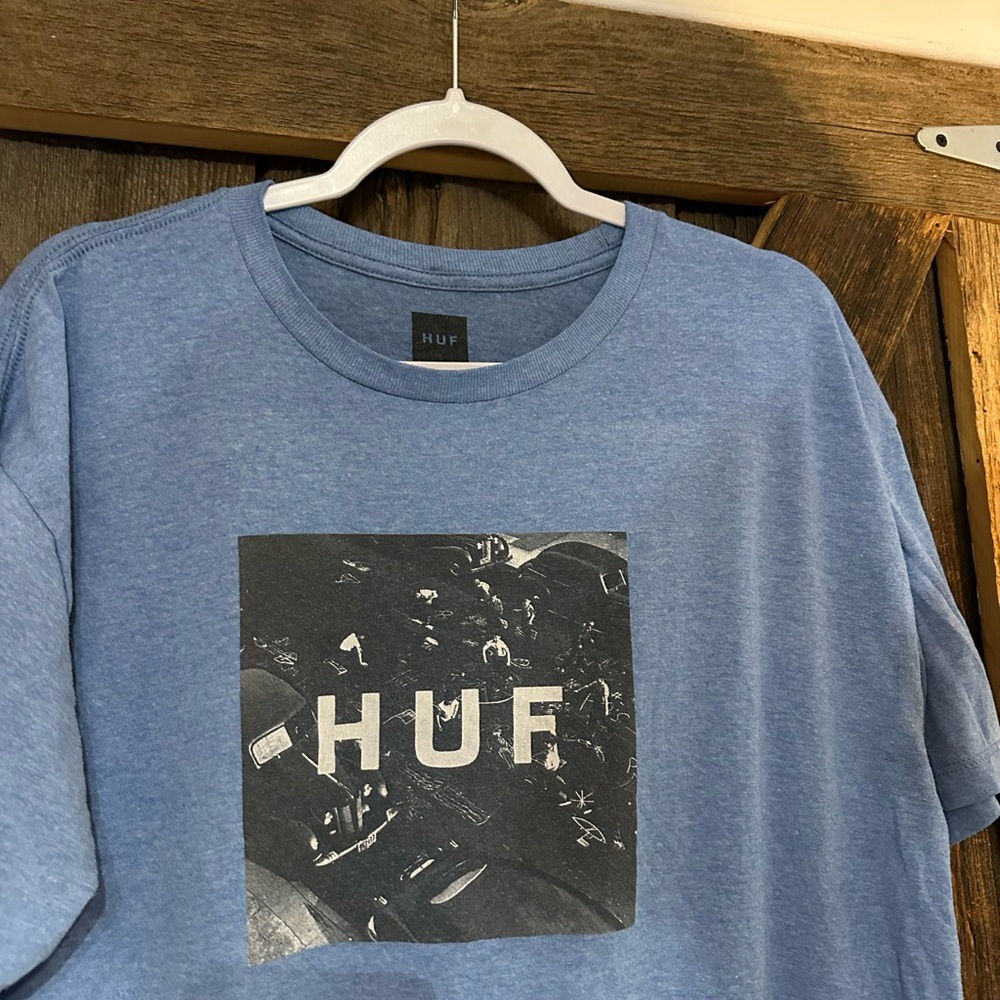HUF T-Shirt (Unisex XL) - Picture 2 of 3